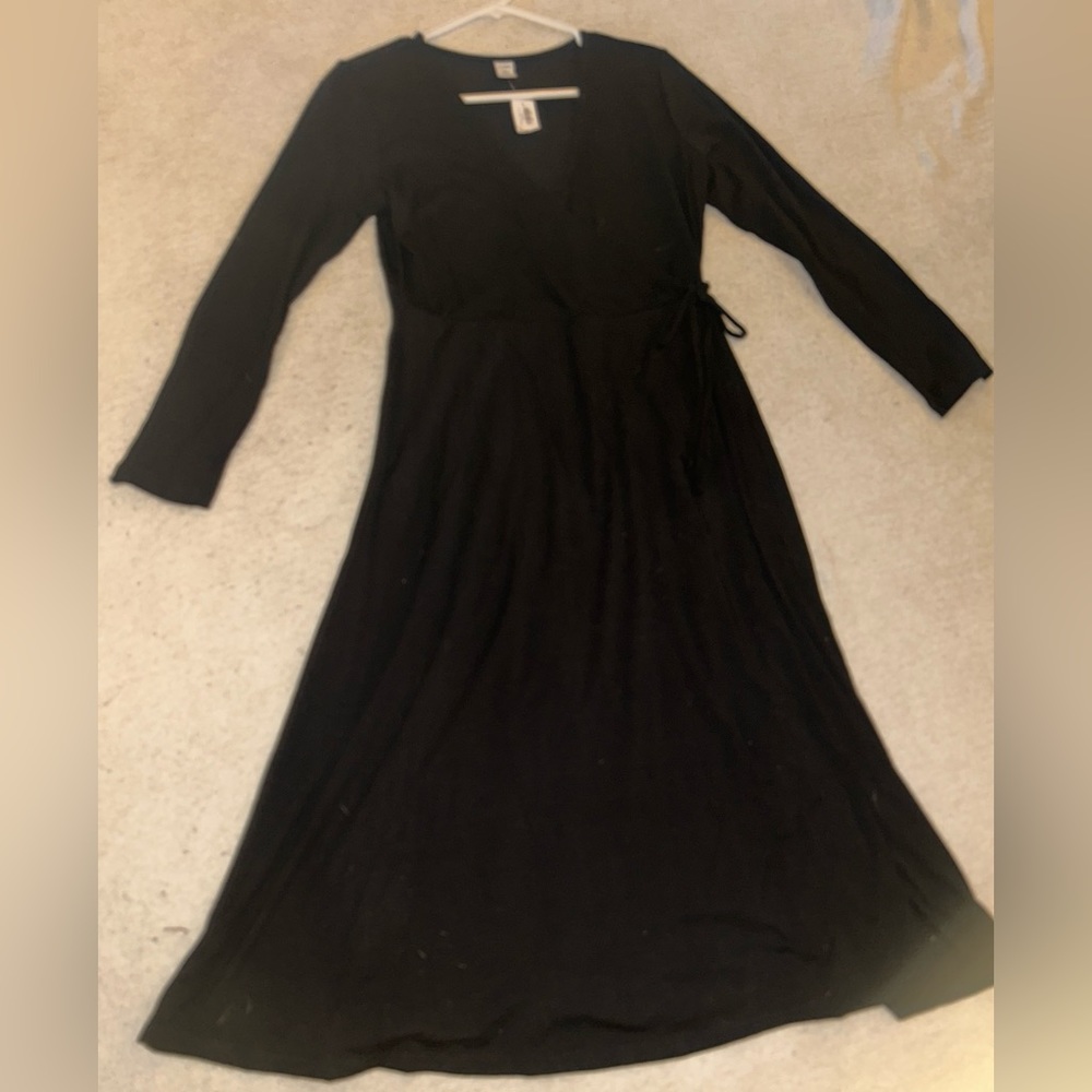 Fun little black wrap, winter dress